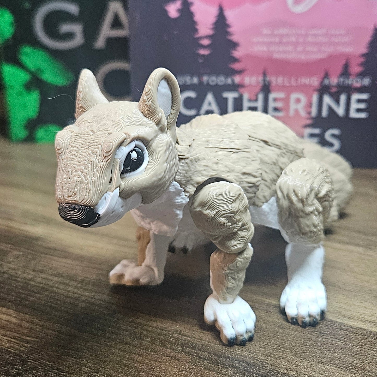 3D Printed Articulated Squirrel | Large Posable Animal Figure | Bookshelf Decor Companion