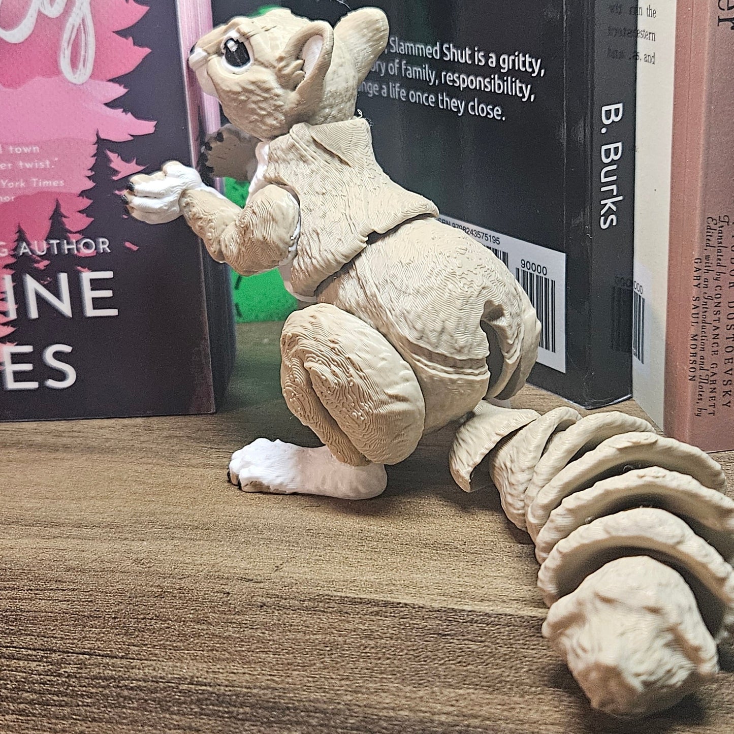 3D Printed Articulated Squirrel | Large Posable Animal Figure | Bookshelf Decor Companion