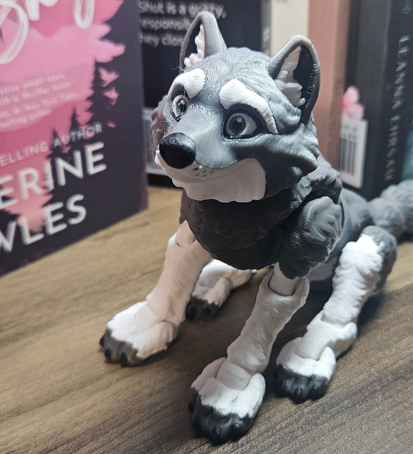 3D Printed Articulated Wolf | Large Posable Animal Figure | Bookshelf Decor Companion