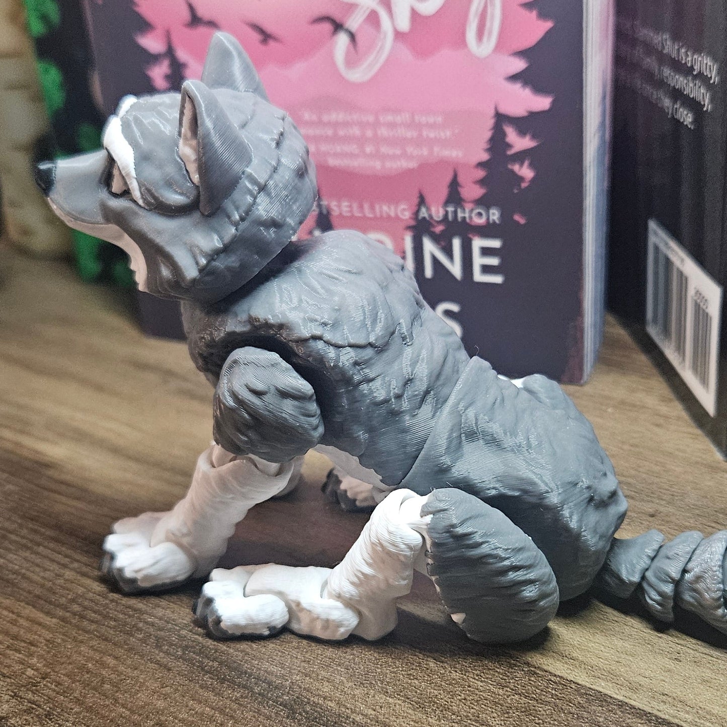 3D Printed Articulated Wolf | Large Posable Animal Figure | Bookshelf Decor Companion