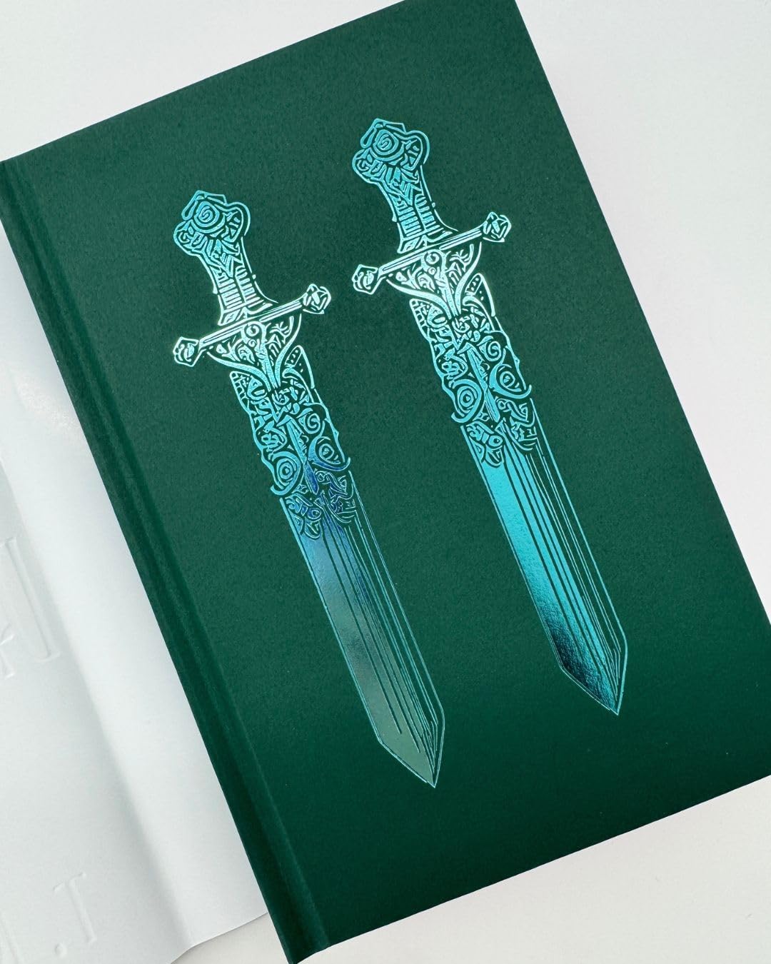 Daggerbound (Swordheart, 2)